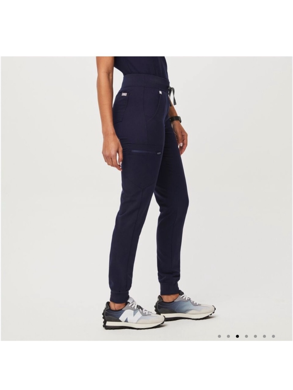 Figs Women's Navy Slim Cargo Jogger